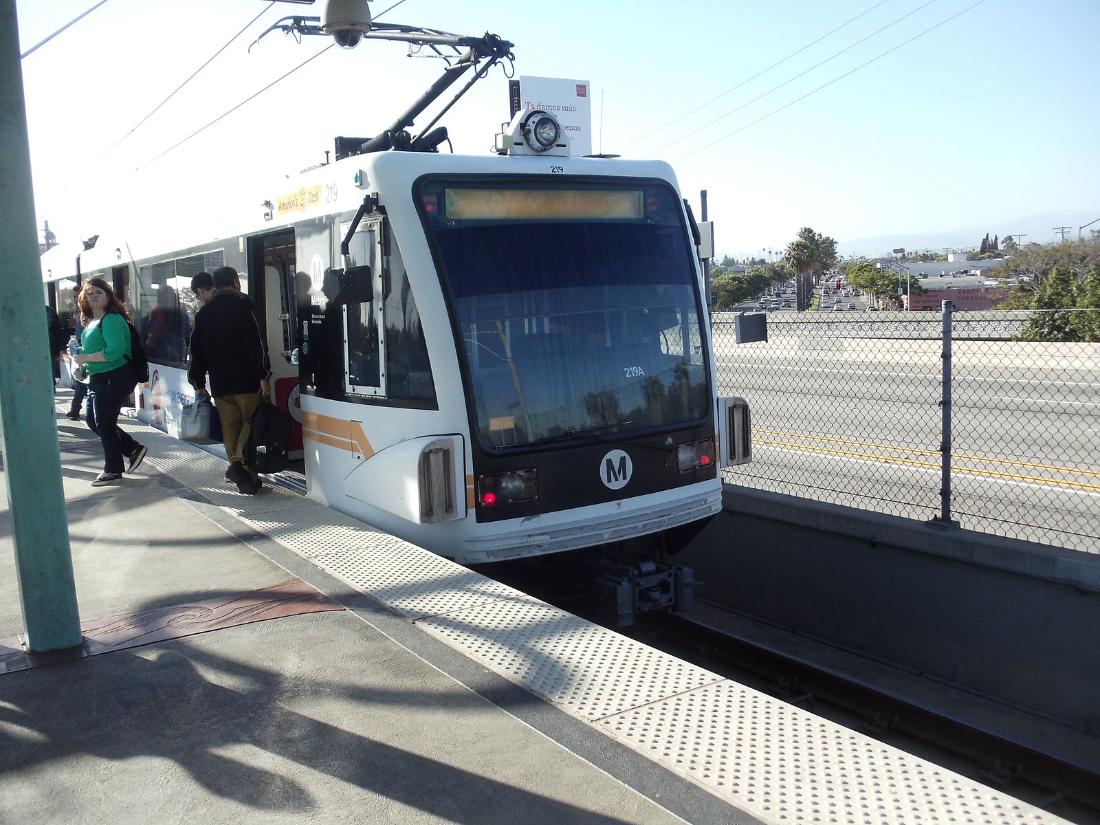 LA Metro, Wikipedia Commons