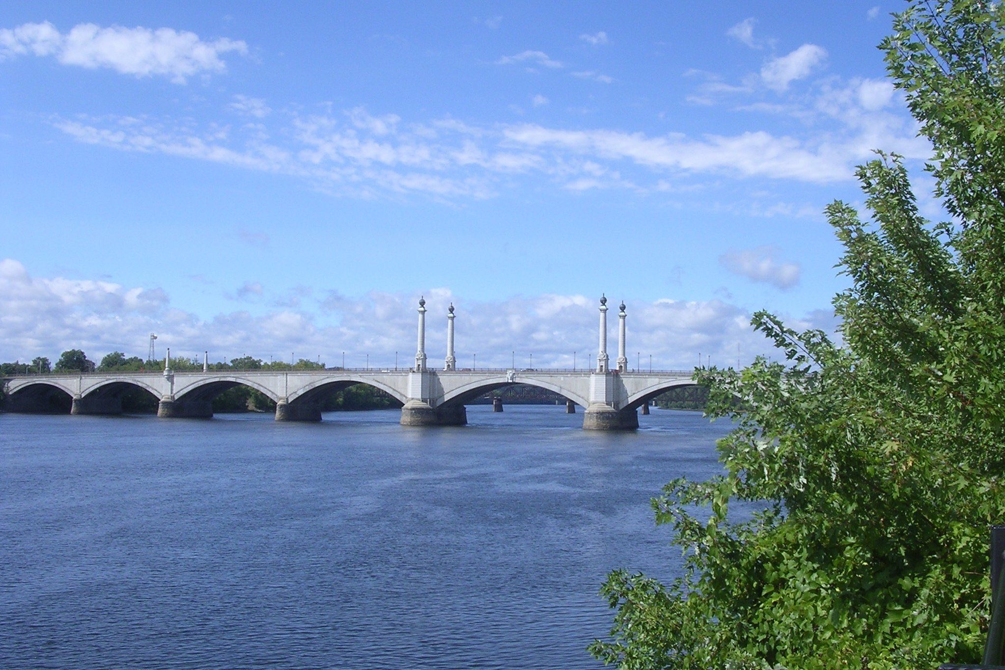 Memorial Bridge in Springfield, Massachusetts